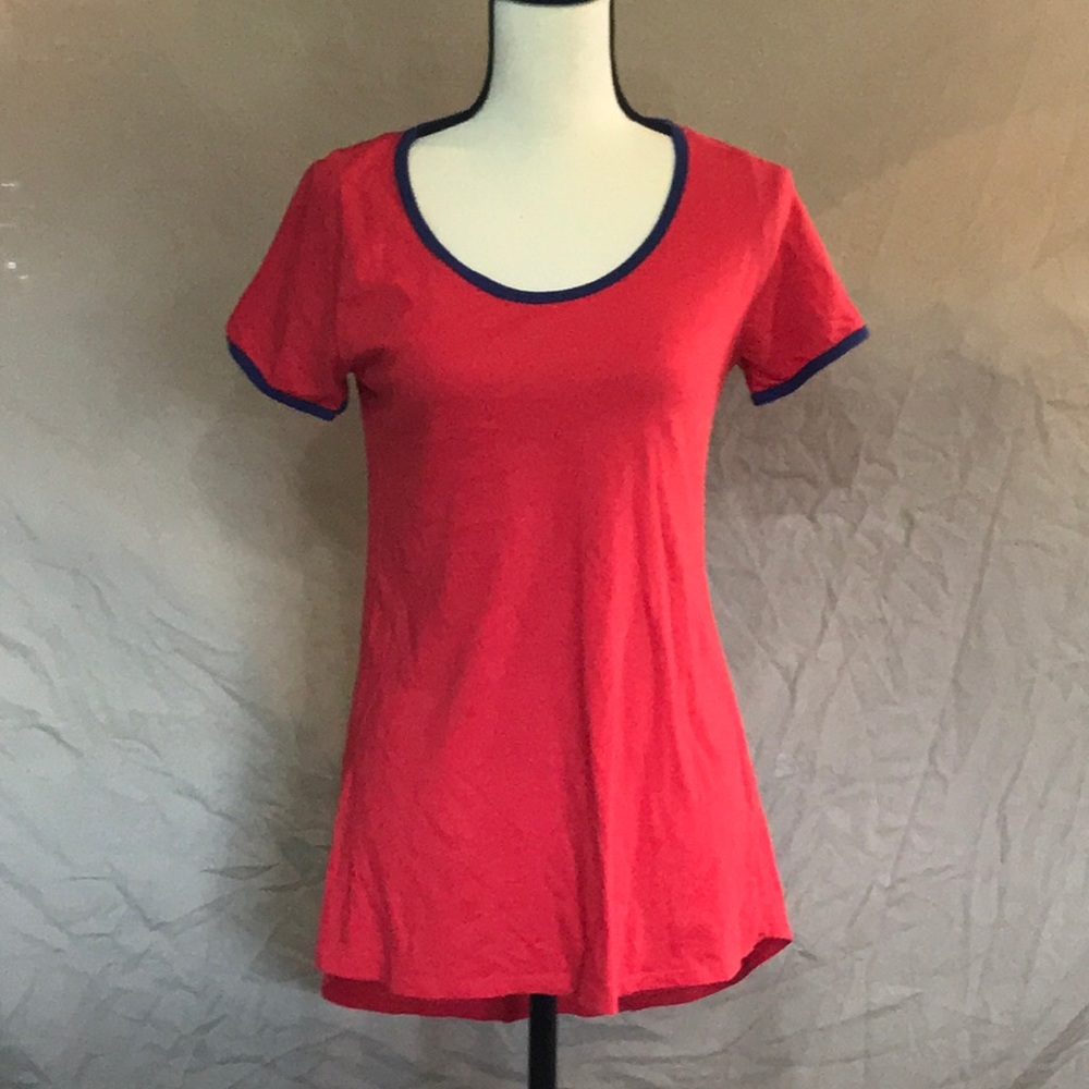 LuLaRoe shirt